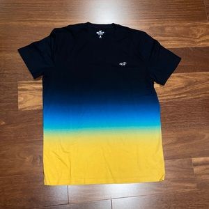 NWOT Men’s size Large Hollister Dip-dye tee with logo